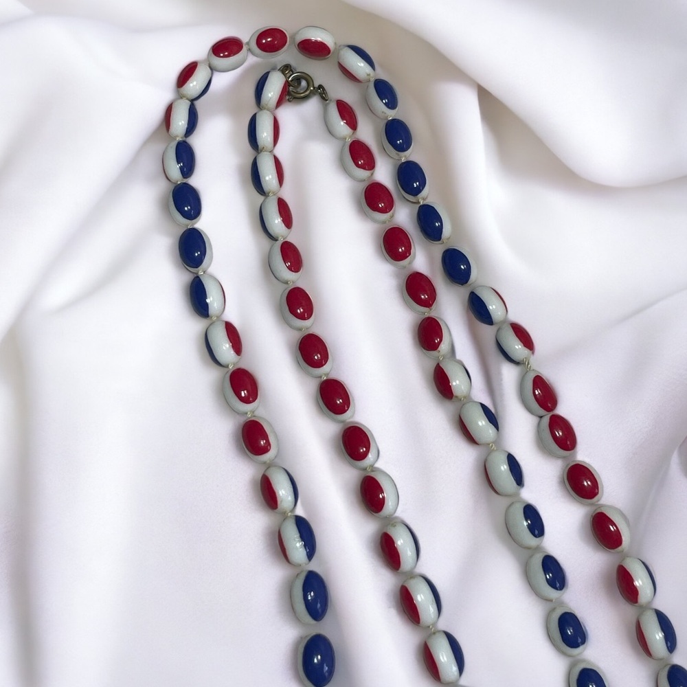 Vintage Patriotic Bakelite Beaded Long Necklace